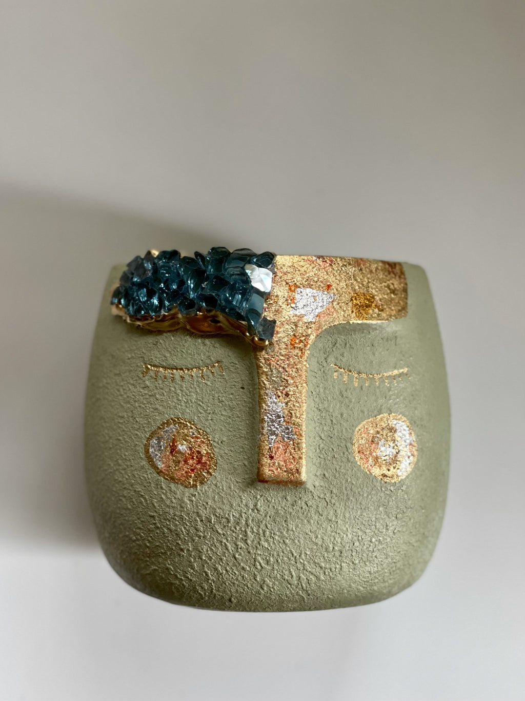 Moss Green Geode Queen Carla